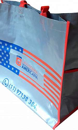 Sacolas em ráfia personalizadas Sacolas em ráfia personalizadas